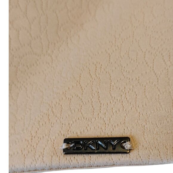 2 DKNY padded Bras Size 36D Non-wire Blue & Tan Color Modesty Panel Women's - Picture 4 of 7